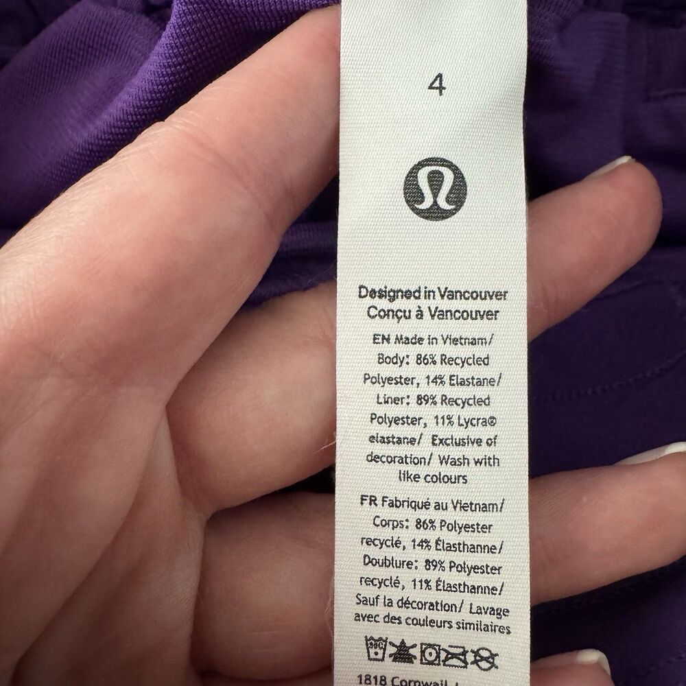 Lululemon Hotty Hot High Rise Shorts Women’s Sz 4 College Purple 2.5” Lined NWT - Picture 11 of 12